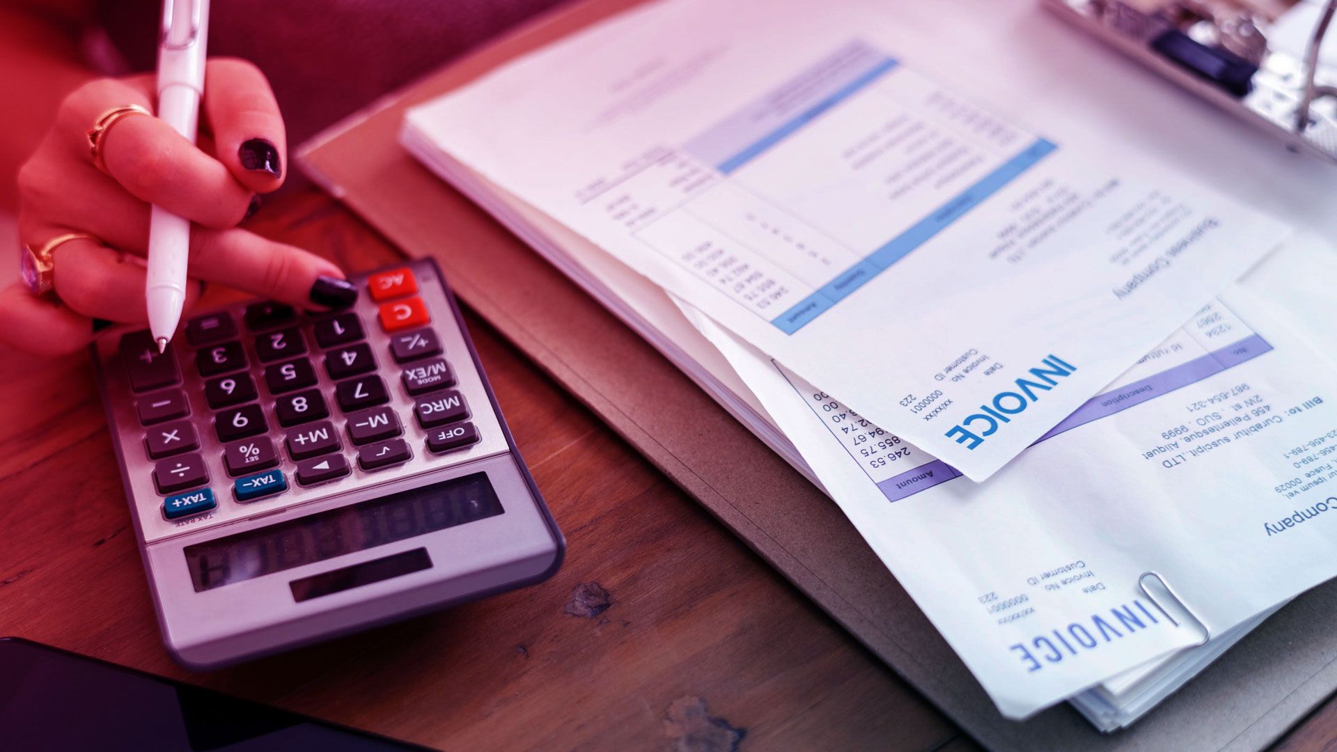 Wie viel kostet Facebook für Unternehmen? Eine komplette Aufstellung.